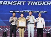 Pj Gubernur Sumut Agus Fatoni Terima Penghargaan dari Pembina Samsat Nasional