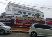 Kirim Karangan Bunga, AKAR Dukung KEJATI Usut Tuntas Torupsi PT. LEB