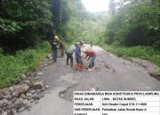 Mirza-Jihan Tunaikan Janji, Jalan Rusak Mulai Diperbaiki