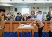 Gubernur Mirza Kukuhkan Direksi Baru BUMD Wahana Raharja dan Lampung Jasa Utama