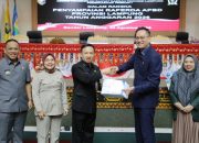 Pemprov Lampung Serahkan Dokumen Raperda APBD Tahun Anggaran 2026 Kepada DPRD Lampung