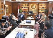 Bawa Suara Aksi Damai, Gubernur Rahmat Mirzani Djausal Temui Ketua MPR RI