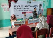 Warga Waringin Sari Curhat Dihadapan Syukron Terkait Kesehatan dan Pendidikan