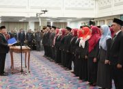 Gubernur Mirza Lantik 62 Pejabat Administrator, 34 Pejabat Fungsional