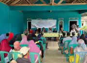 PT Hakaaston dan PT BTB Salurkan Paket Sembako di Desa Sukabaru