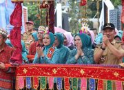 Ketua TP. PKK Provinsi Lampung Purnama Wulan Sari Mirza Gelar Kunjungan Kerja ke Lampung Barat, Canangkan Desa TAPIS