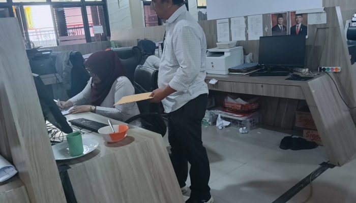 Pimpinan Media Fajar Sumatera Laporkan Oknum Dewan Balam Ke BK