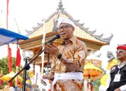 Pujawali ke-80 Pura Jagat Kerthi Bhuana, Gubernur Apresiasi Semangat Umat Hindu Berperan Serta Membangun Lampung