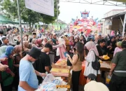 Pemkab Pesawaran Gelar Pasar Murah Bantu Warga Penuhi Kebutuhan Pokok di Bulan Ramadan