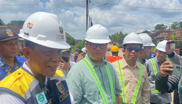 Ketua DPRD Lampung Tekankan Kualitas pada Proyek Jalan Jabung–Labuhan Maringgai